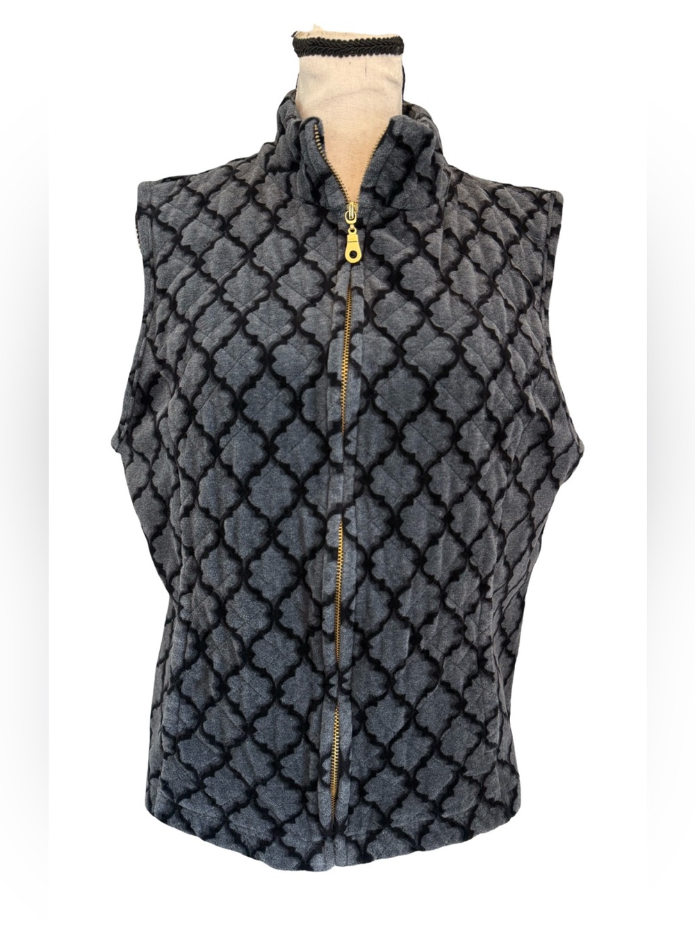 Charter Club Gray Quatrefoil Fleece Vest Zip Front Large